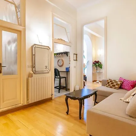 Piazza Delle Erbe Luxury House *